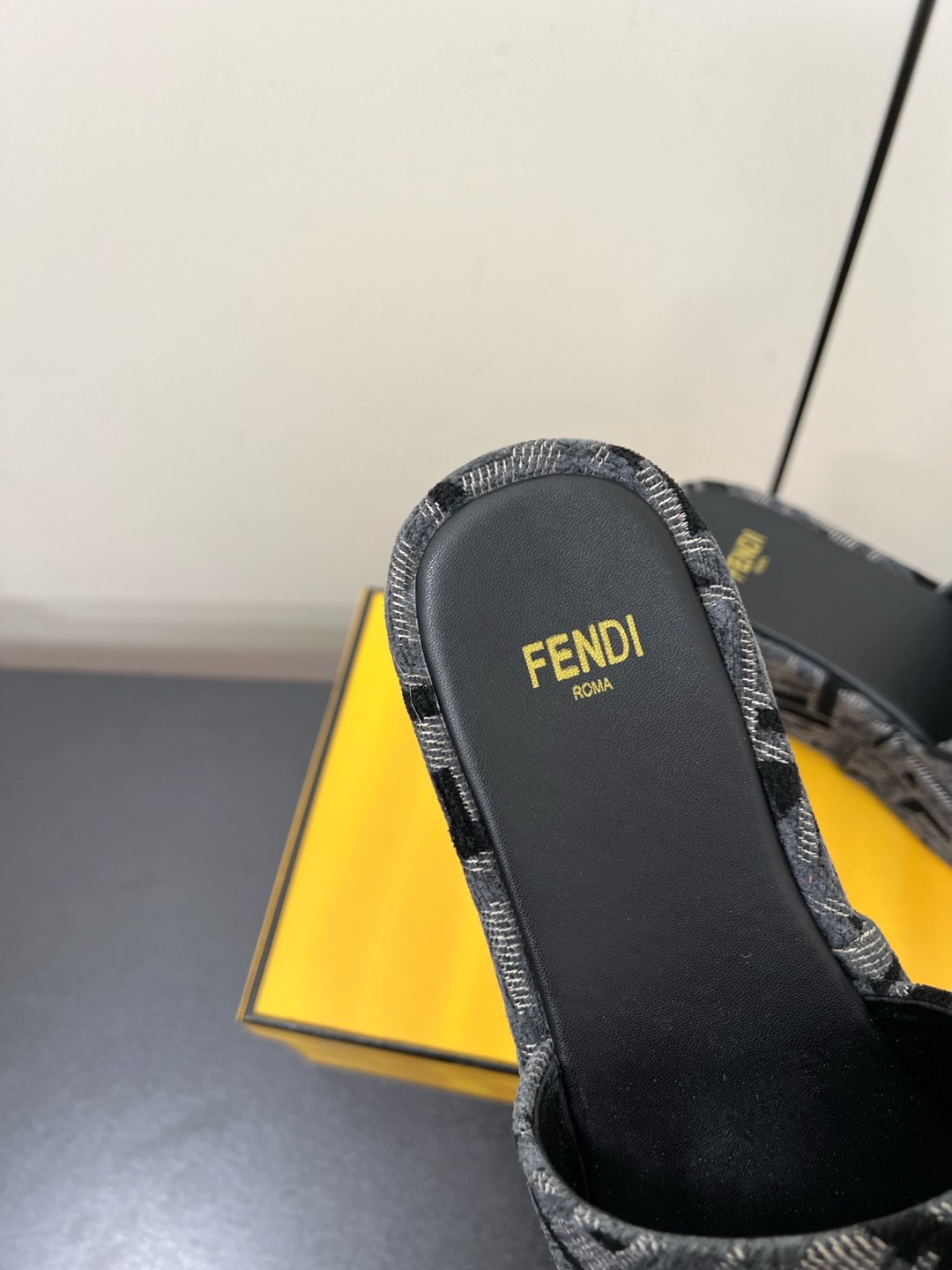 LuxluxHouse Best Quality Fendi Women Shoes