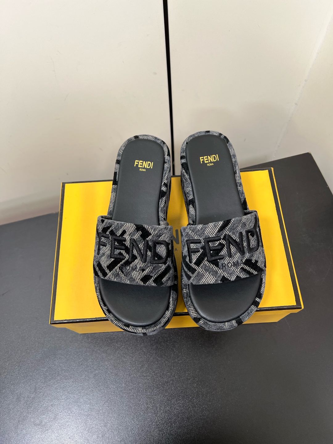 LuxluxHouse Best Quality Fendi Women Shoes