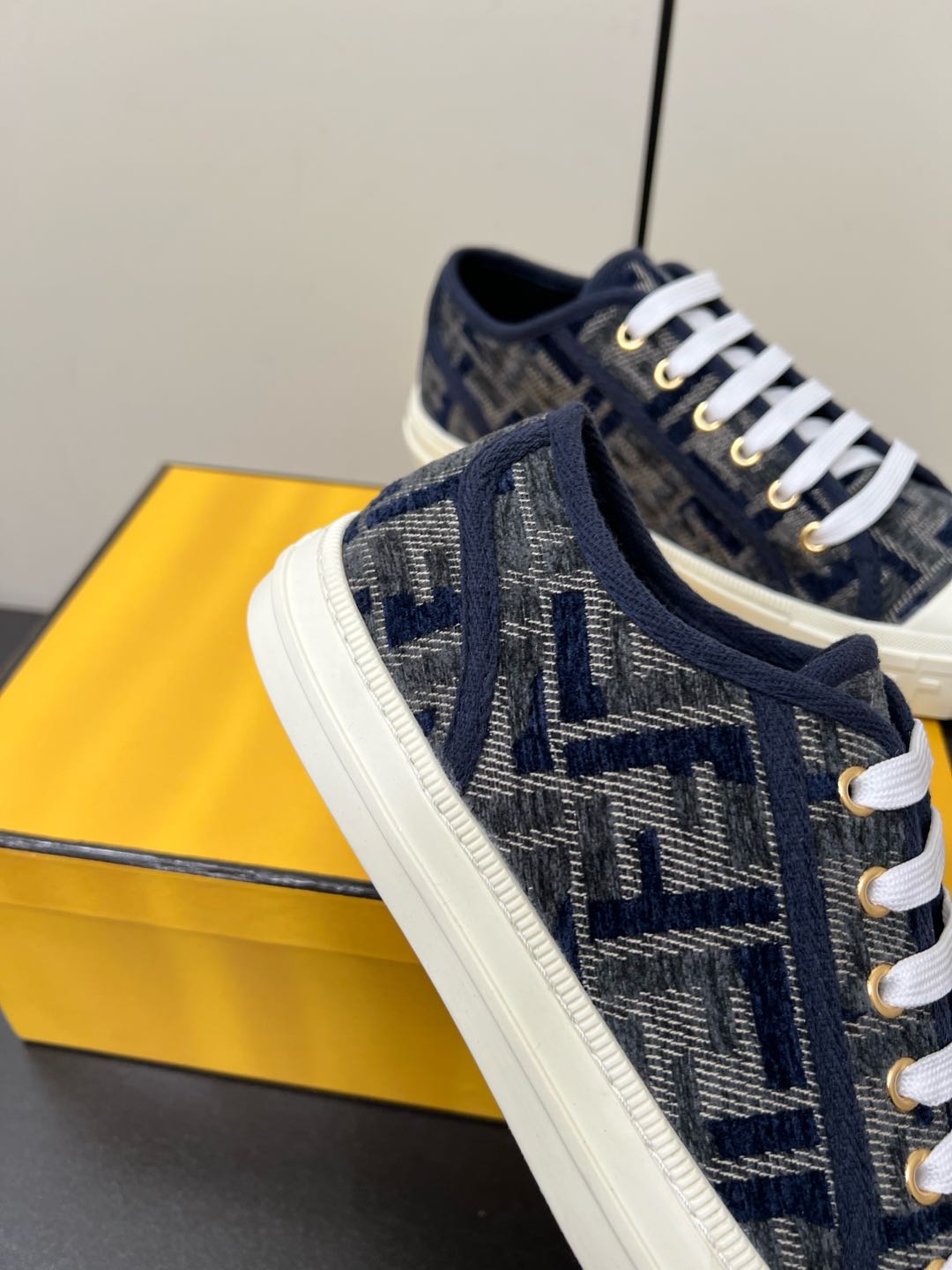 LuxluxHouse Best Quality Fendi Women Shoes