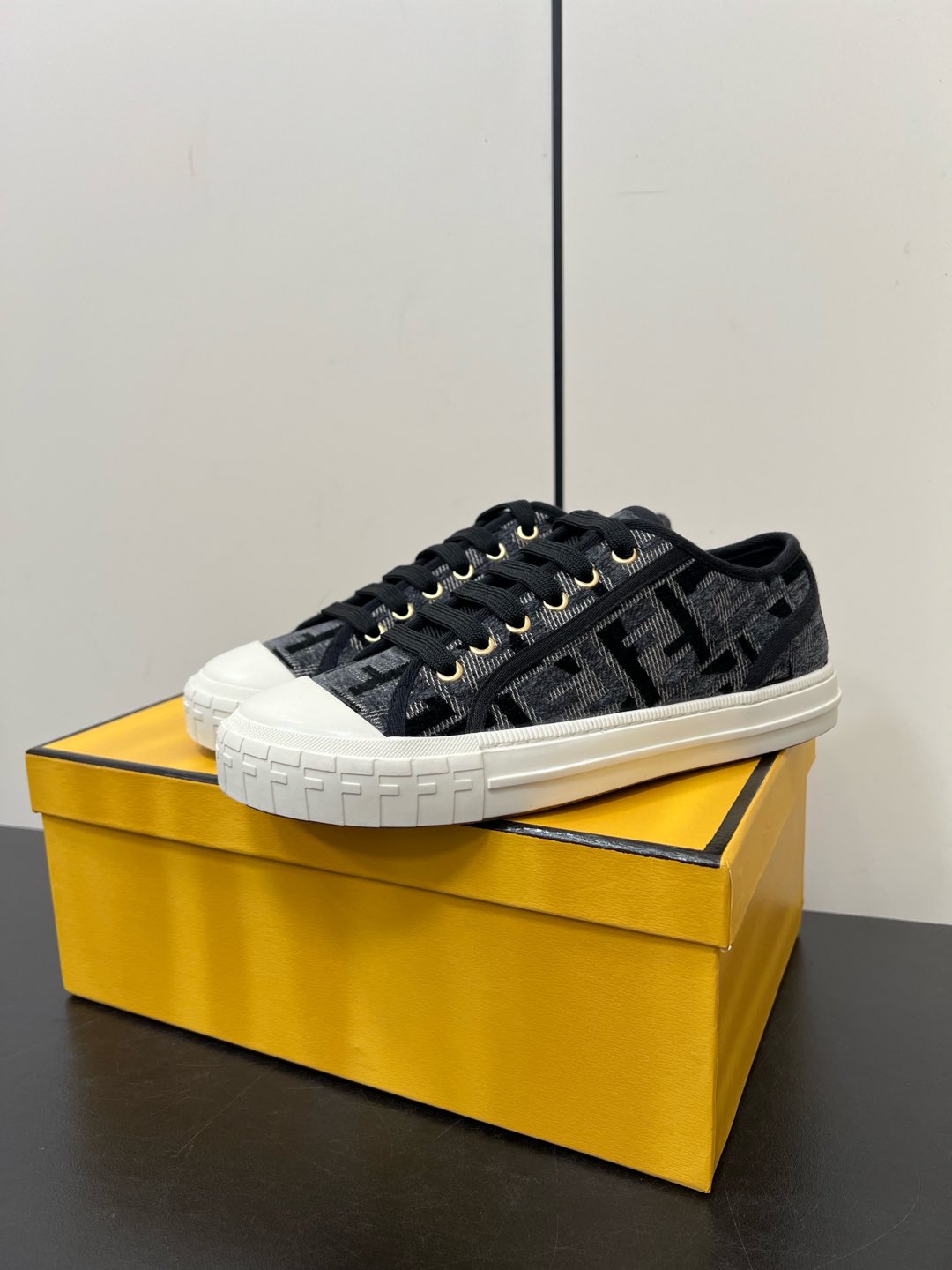 LuxluxHouse Best Quality Fendi Women Shoes