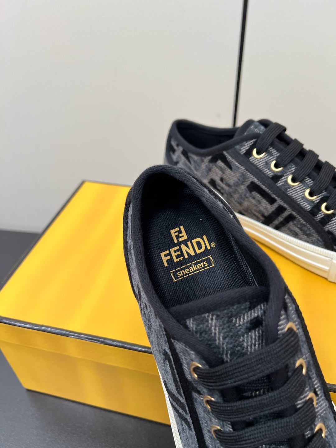 LuxluxHouse Best Quality Fendi Women Shoes