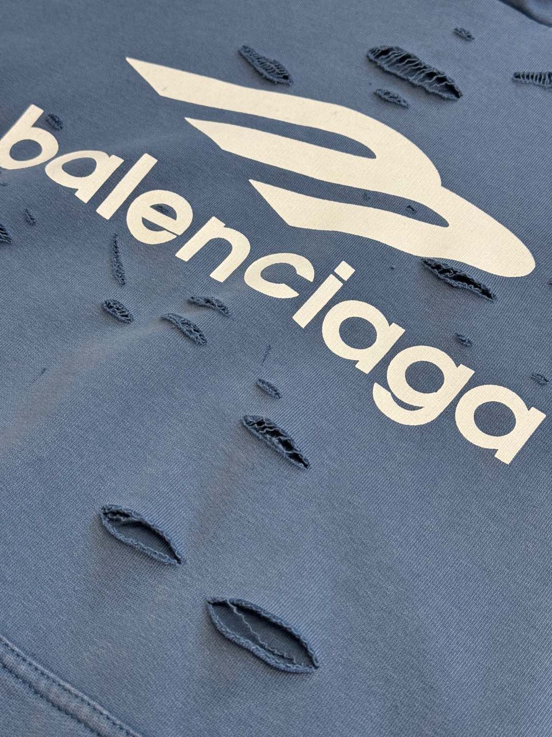LuxluxHouse Best Quality Clothes Balenciaga Hoodie & Sweater