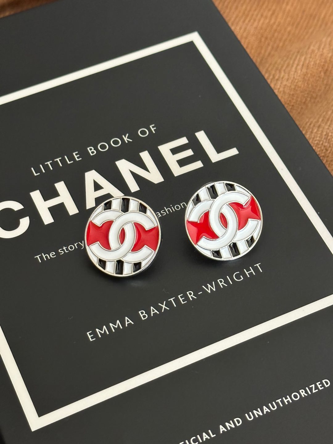 LuxluxHouse Low Price And High Quality Accessories Chanel