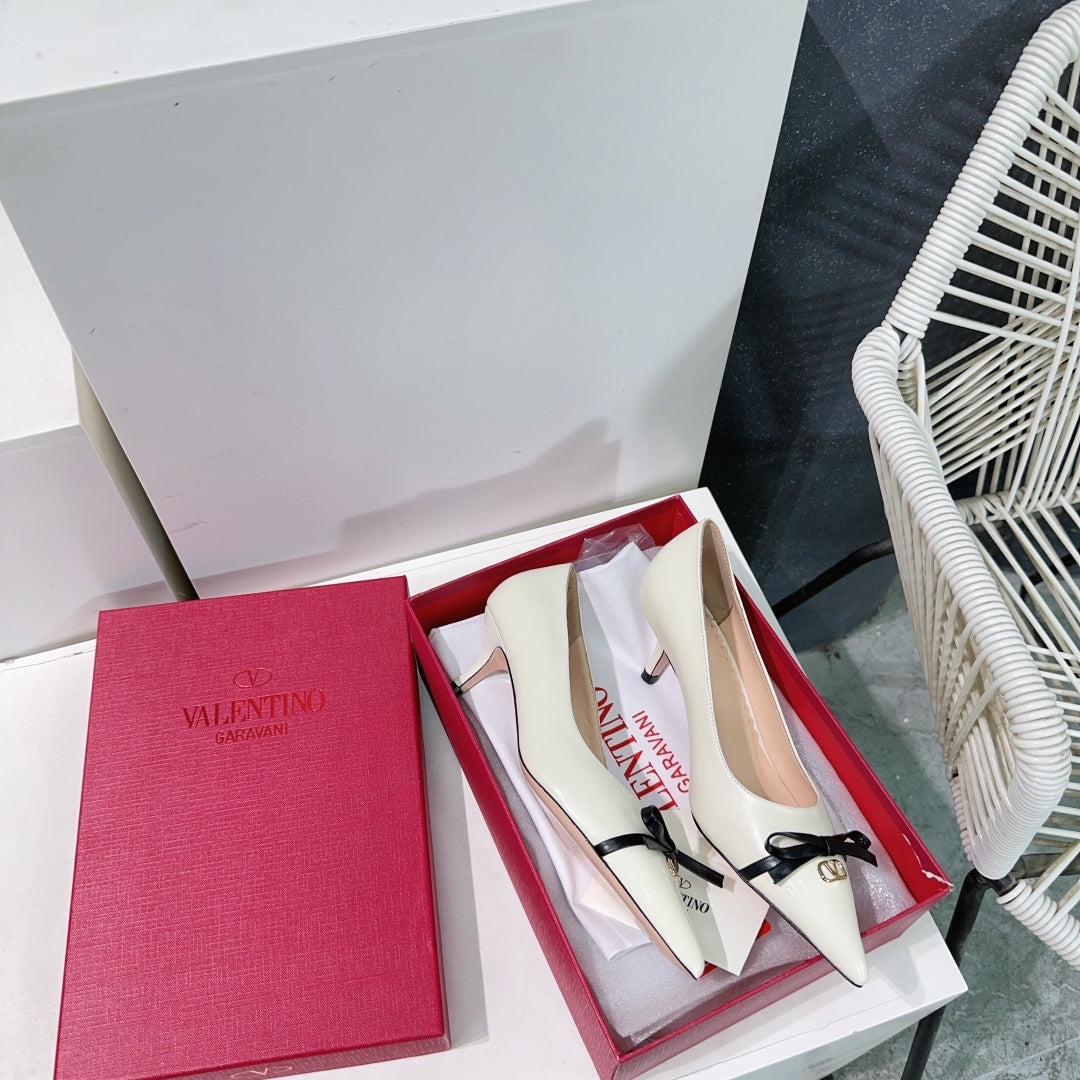 LuxluxHouse Best Quality Valentino Women Shoes