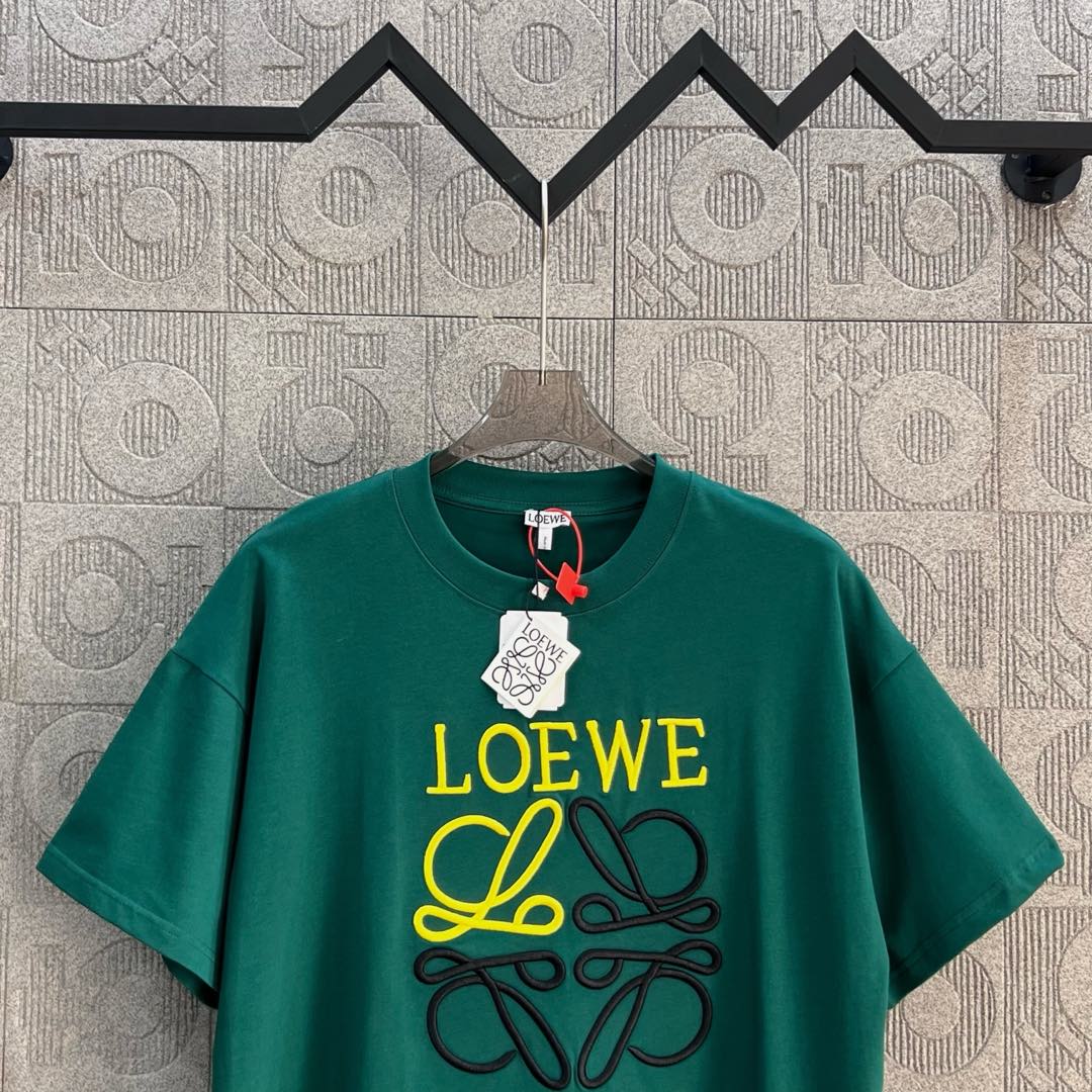 LuxluxHouse Best Quality Clothes T-shirt Loewe