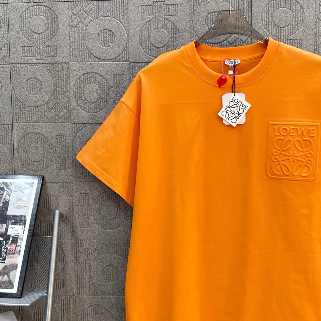 LuxluxHouse Best Quality Clothes T-shirt Loewe