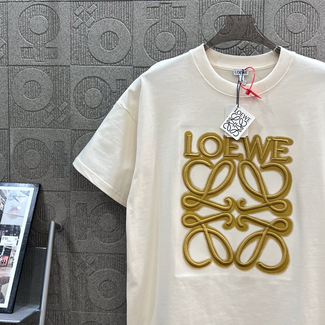 LuxluxHouse Best Quality Clothes T-shirt Loewe