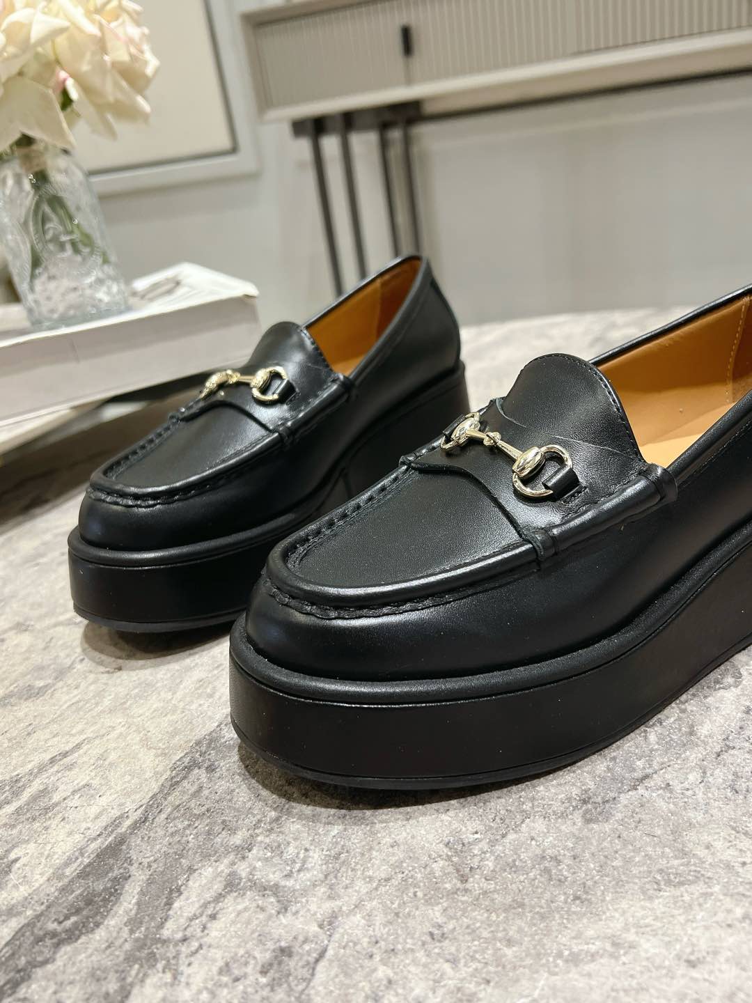 LuxluxHouse Best Quality Gucci Women Shoes