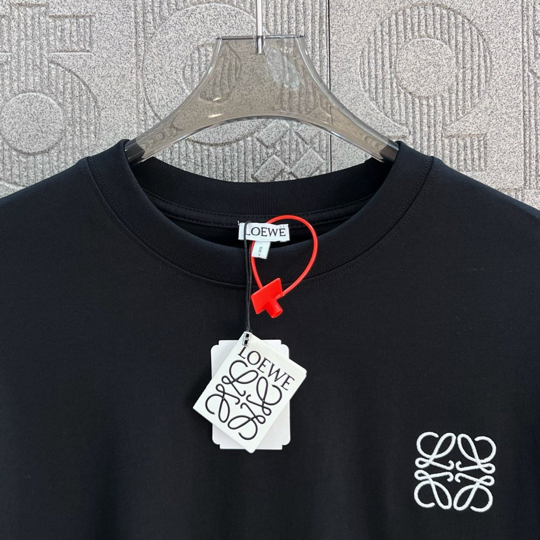 LuxluxHouse Best Quality Clothes T-shirt Loewe