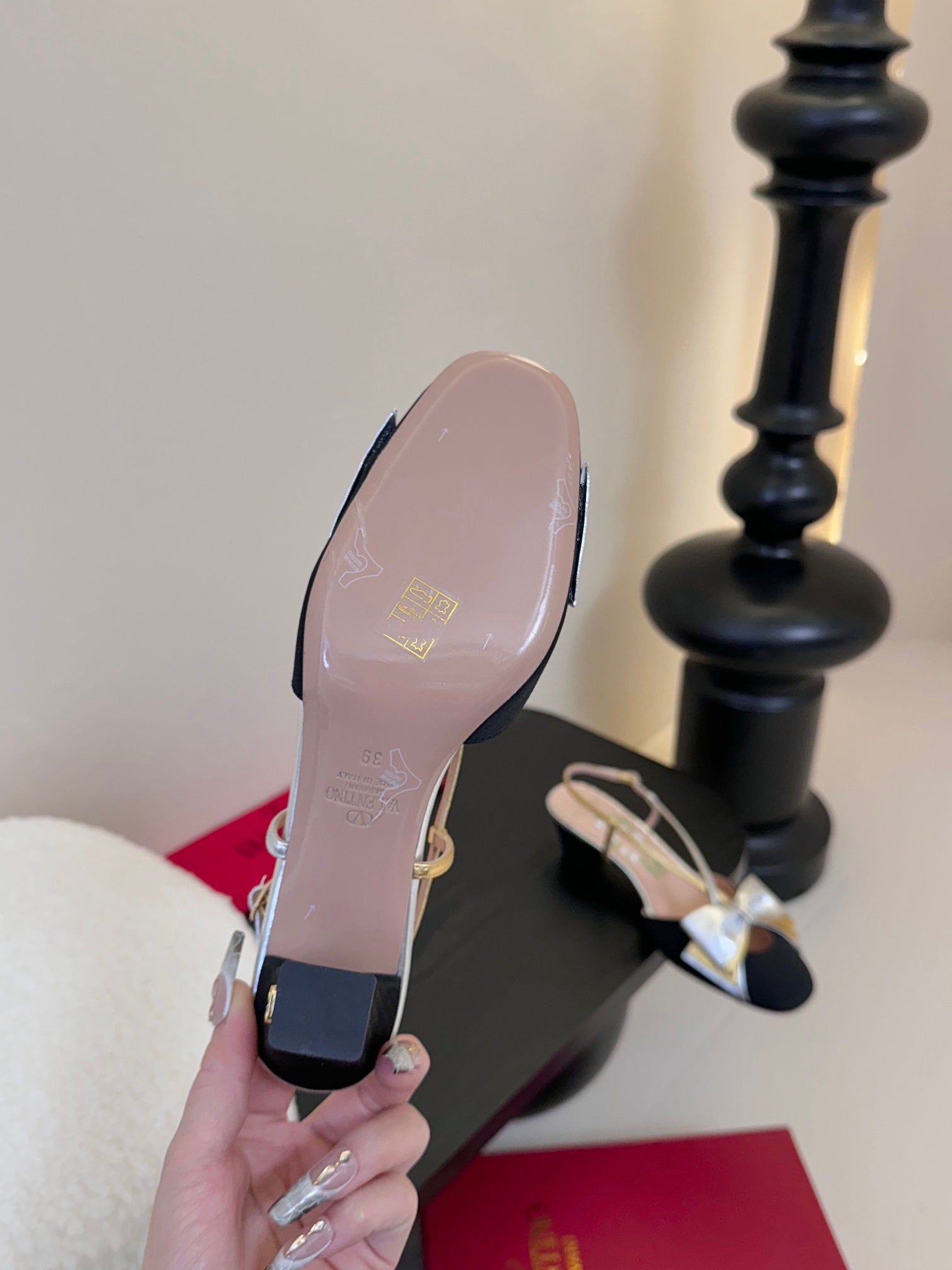 LuxluxHouse Best Quality Valentino Women Shoes