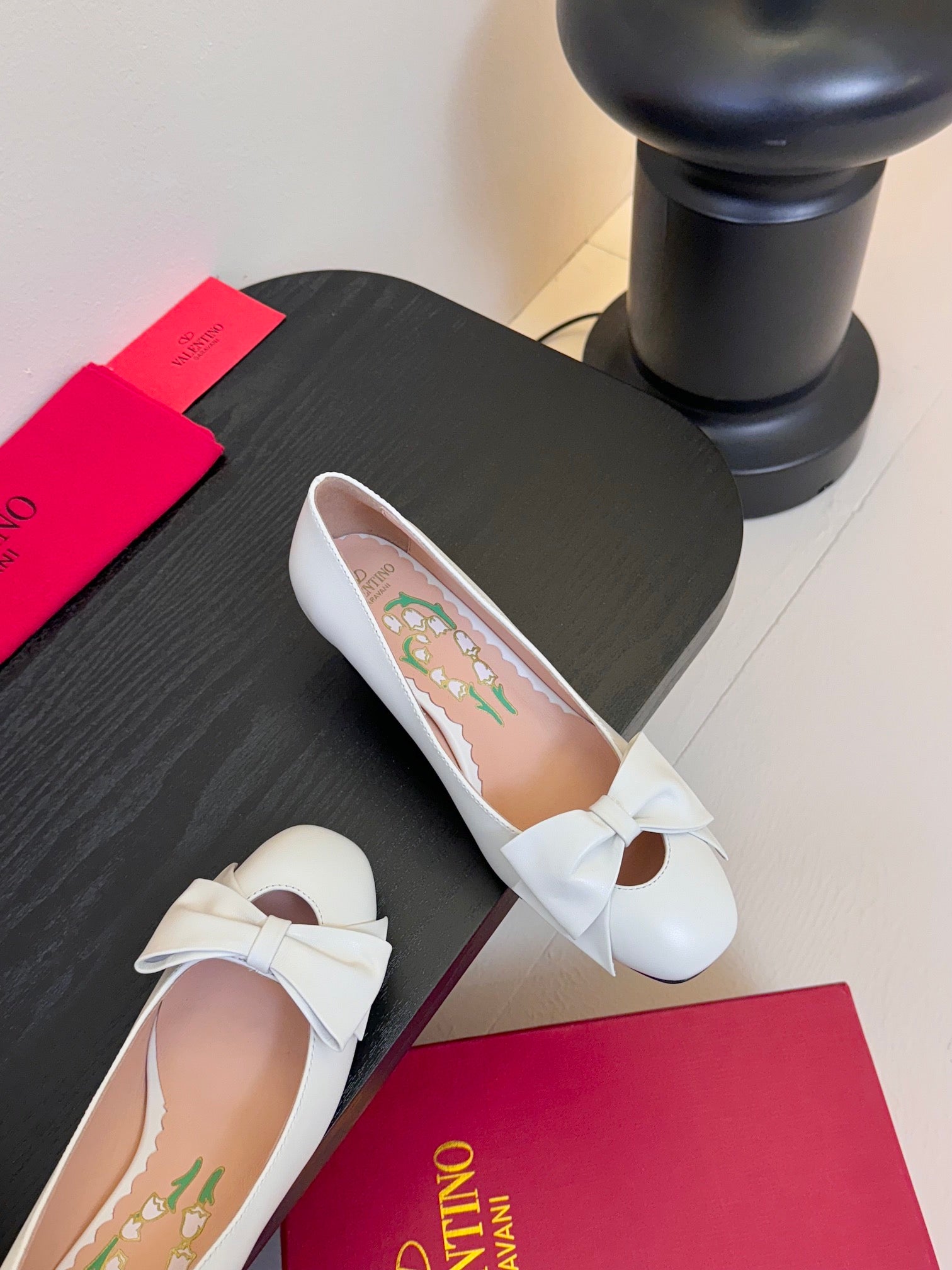 LuxluxHouse Best Quality Valentino Women Shoes