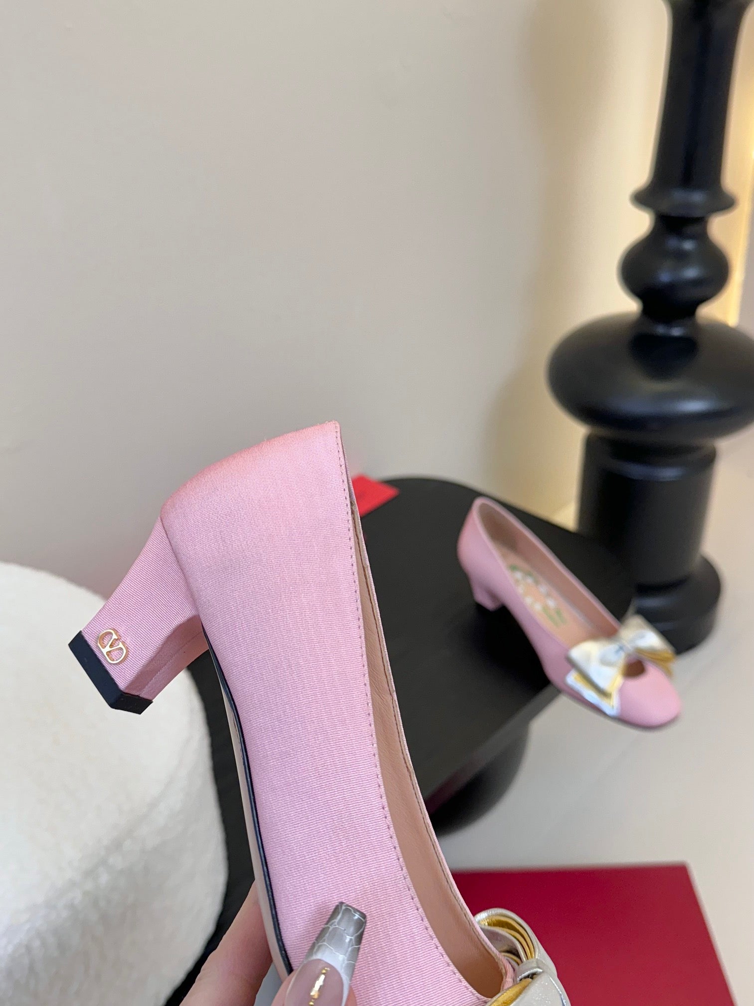 LuxluxHouse Best Quality Valentino Women Shoes