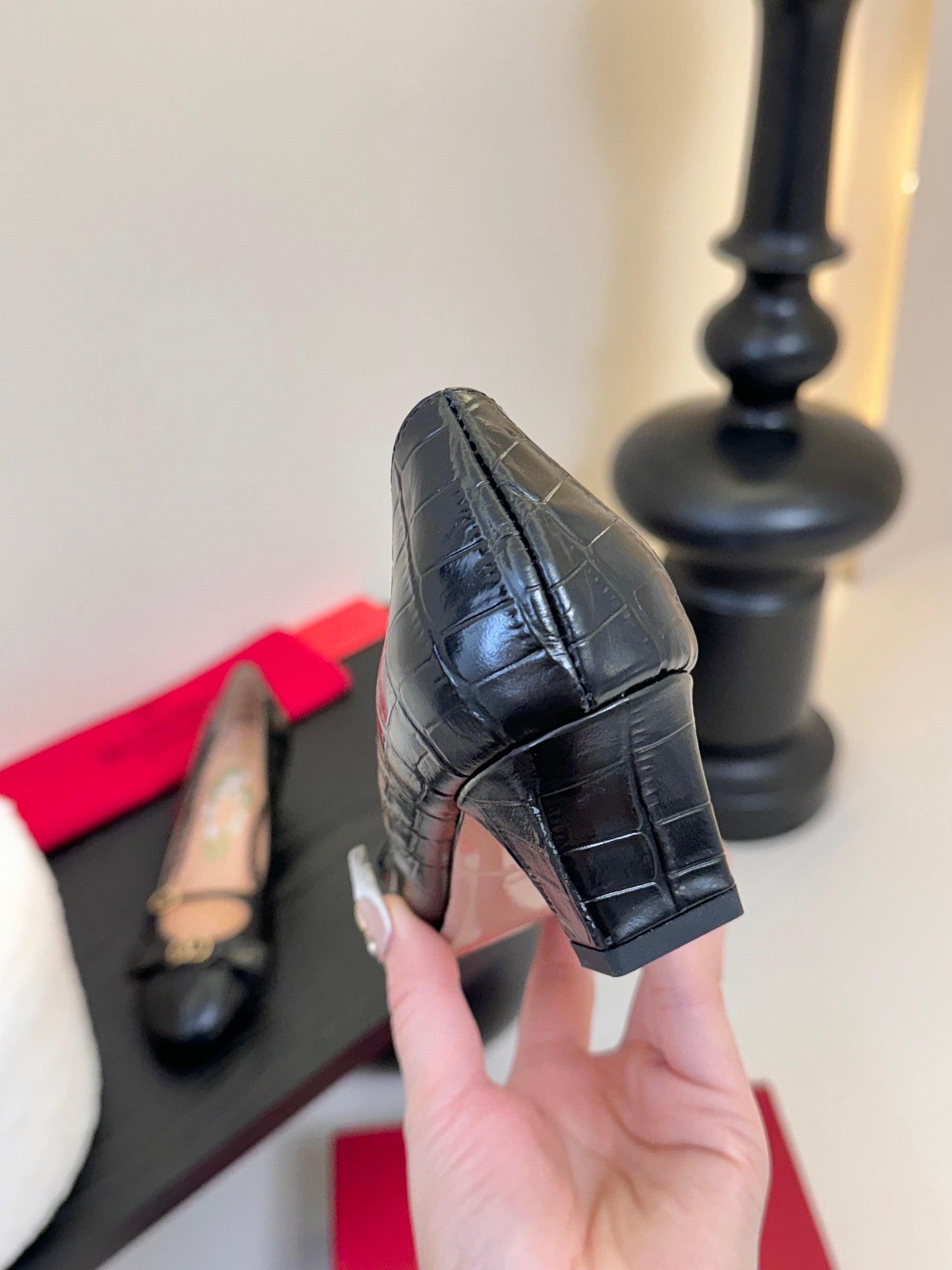 LuxluxHouse Best Quality Valentino Women Shoes