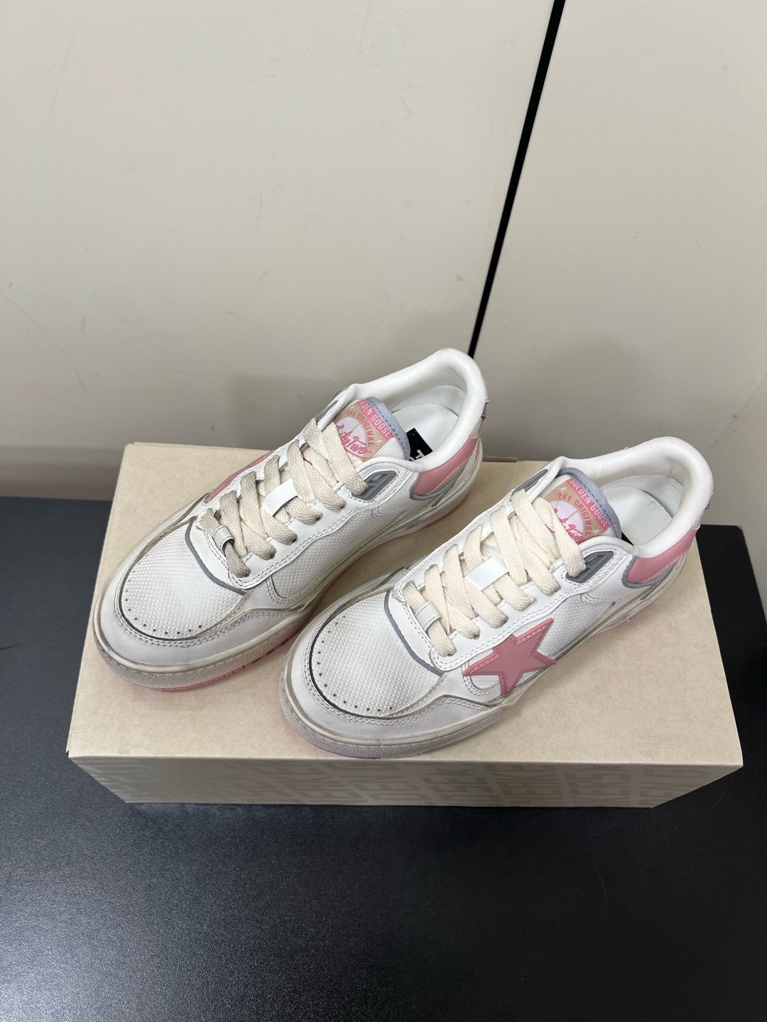 LuxluxHouse Best Quality Shoes Golden Goose