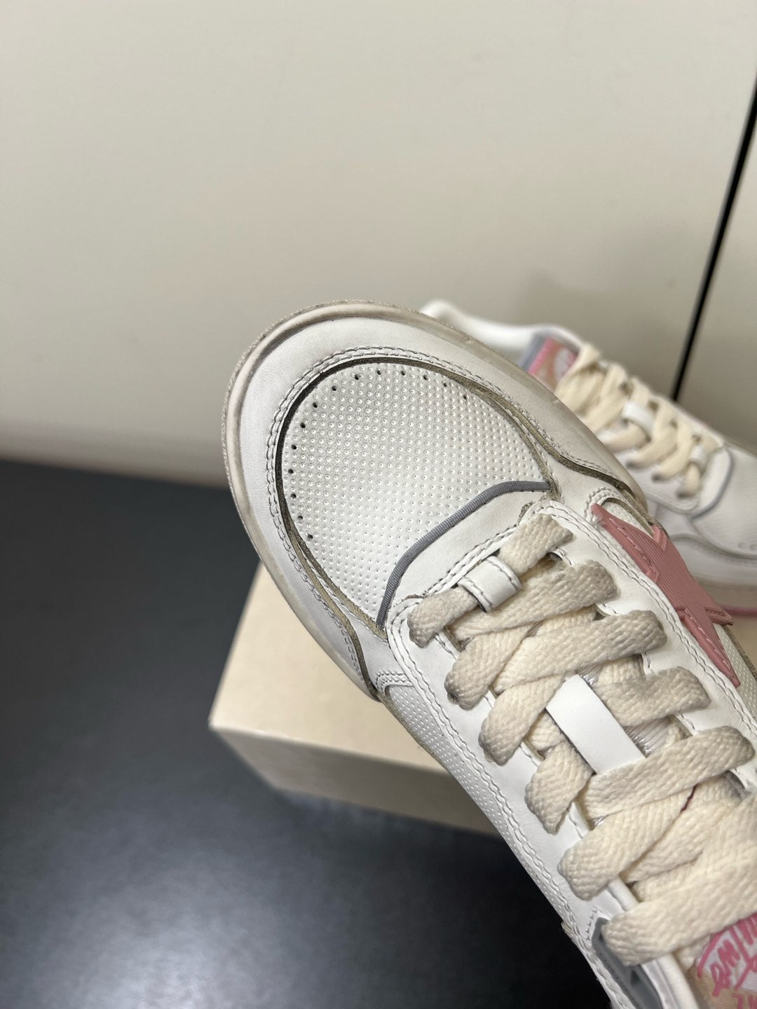 LuxluxHouse Best Quality Shoes Golden Goose