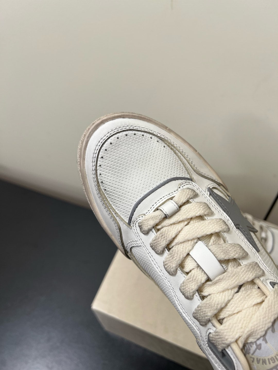 LuxluxHouse Best Quality Shoes Golden Goose