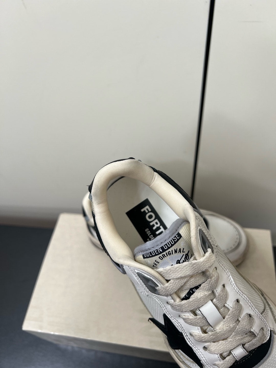 LuxluxHouse Best Quality Shoes Golden Goose