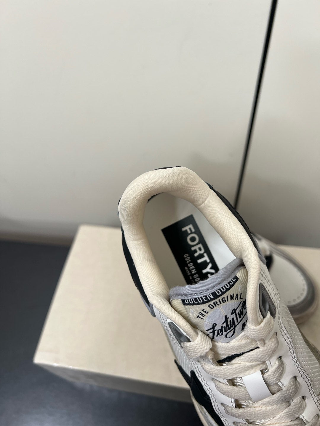 LuxluxHouse Best Quality Shoes Golden Goose