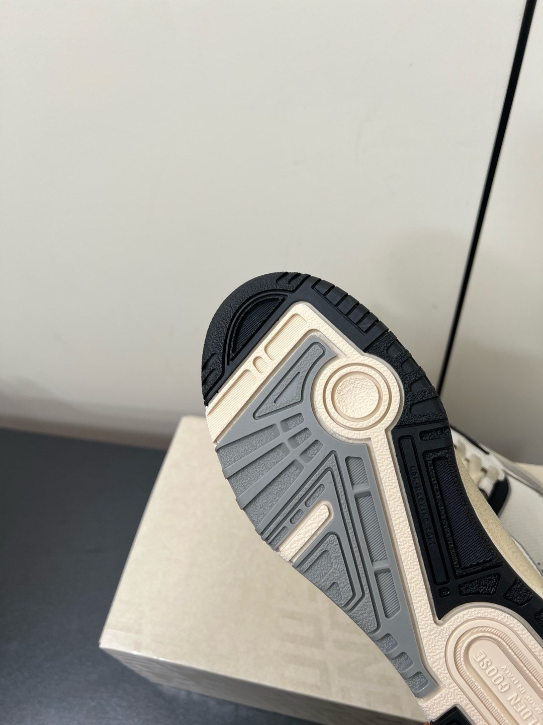 LuxluxHouse Best Quality Shoes Golden Goose