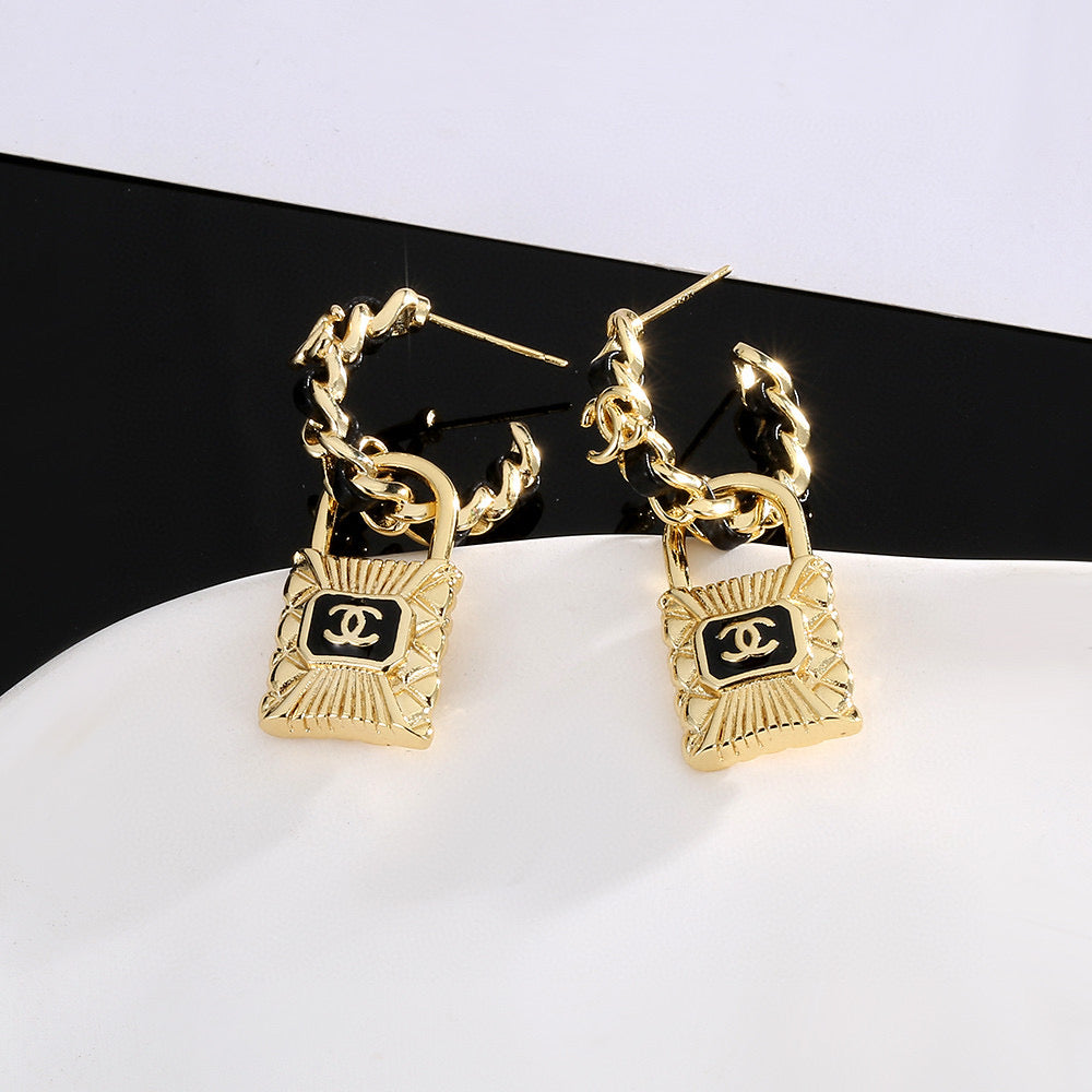 LuxluxHouse Best Quality Accessories Chanel