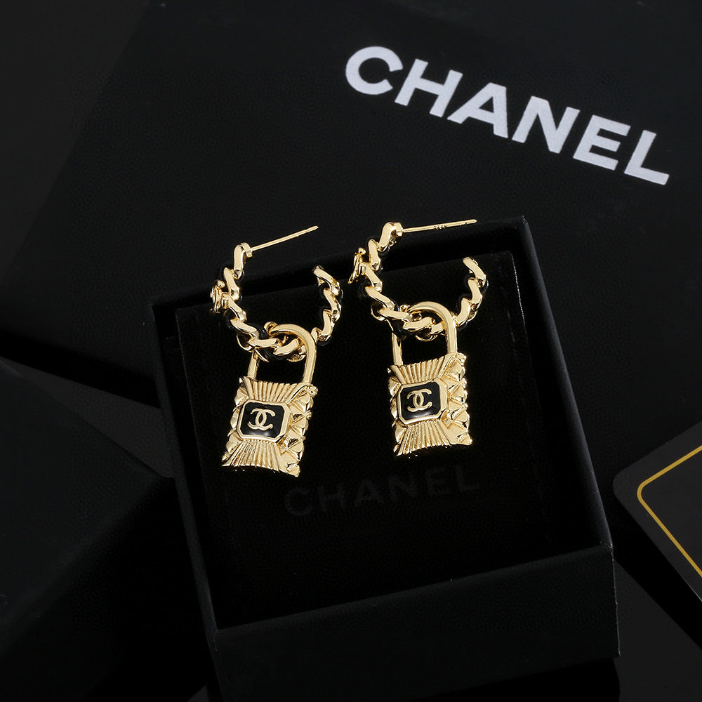 LuxluxHouse Best Quality Accessories Chanel