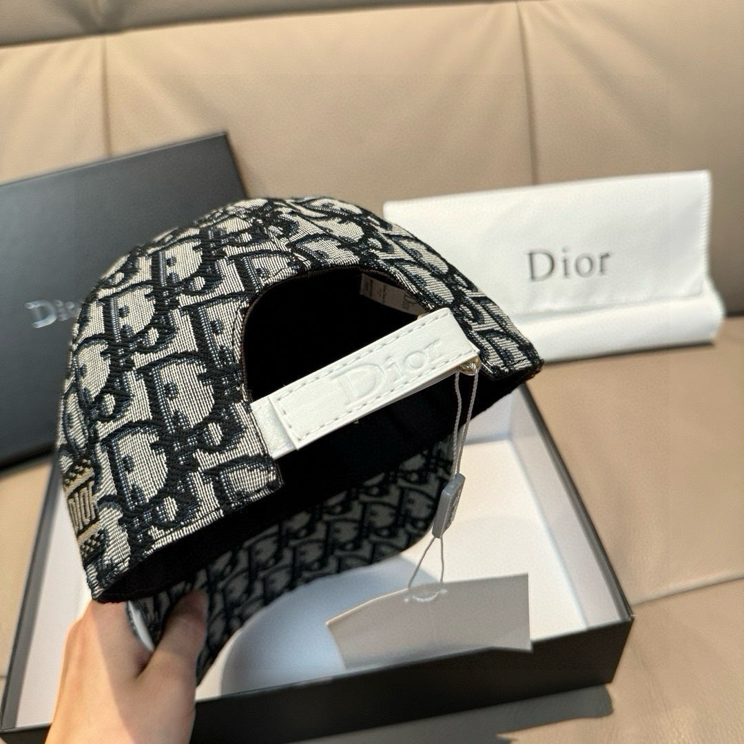 LuxluxHouse Best Quality Caps Dior