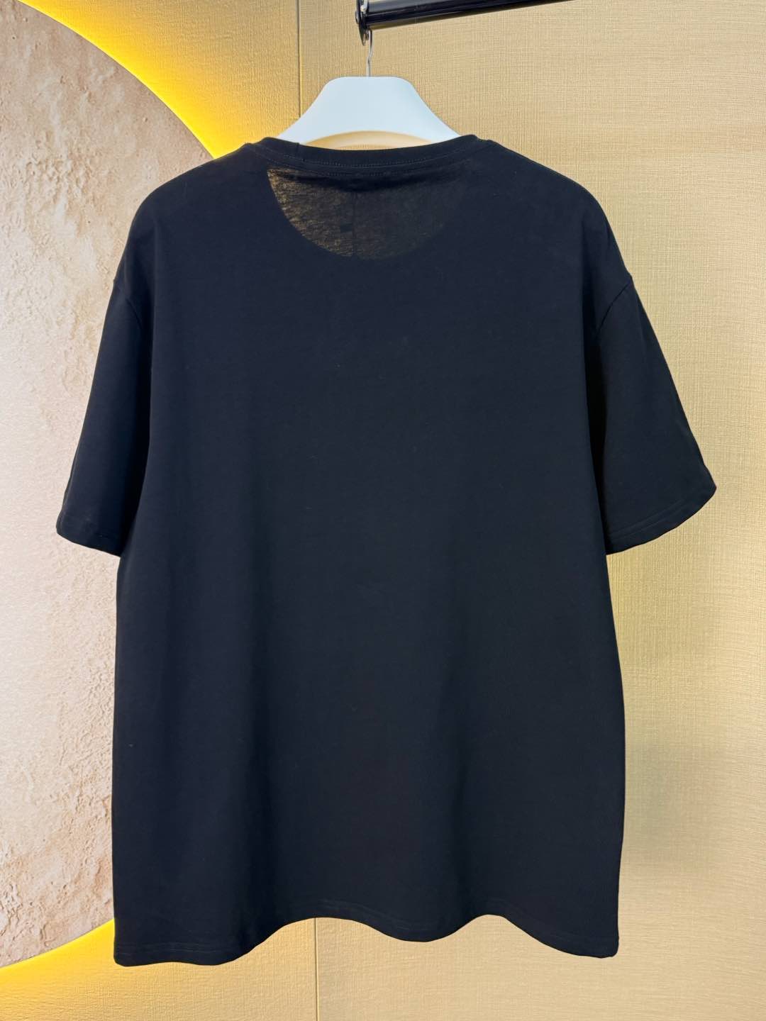 LuxluxHouse Best Quality Clothes T-shirt Loewe