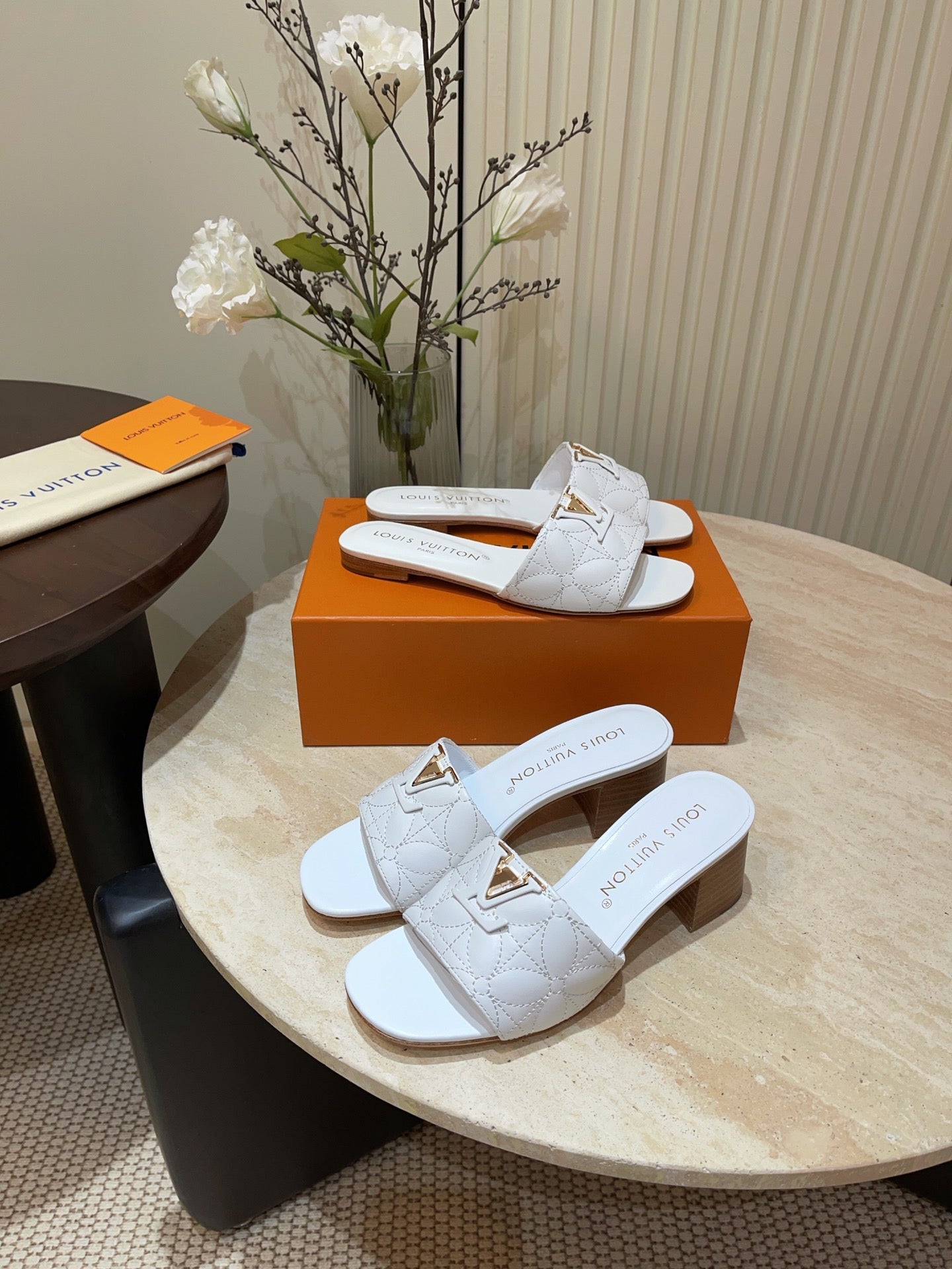 LuxluxHouse Best Quality Women Shoes Louis Vuitton