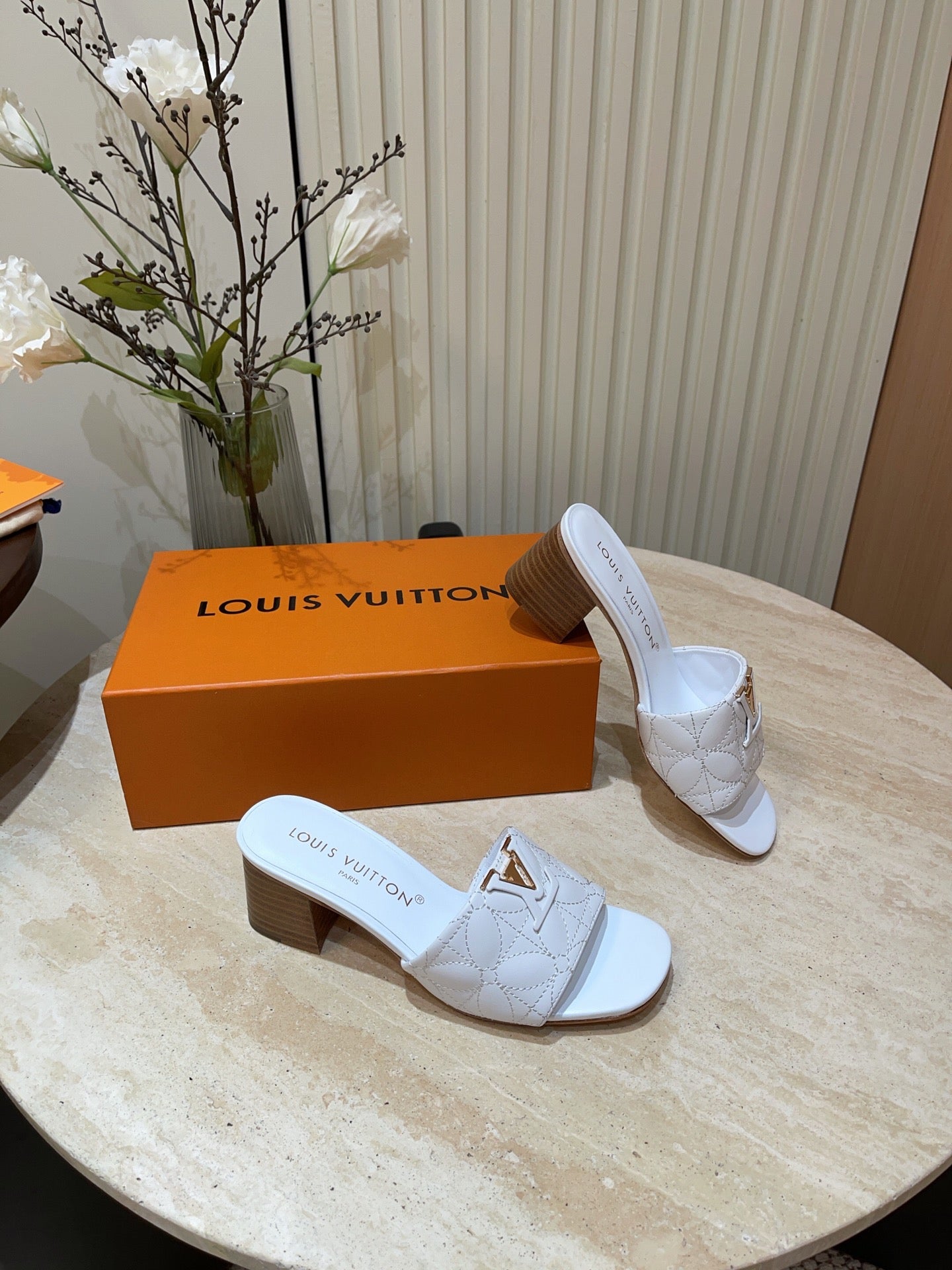LuxluxHouse Best Quality Women Shoes Louis Vuitton