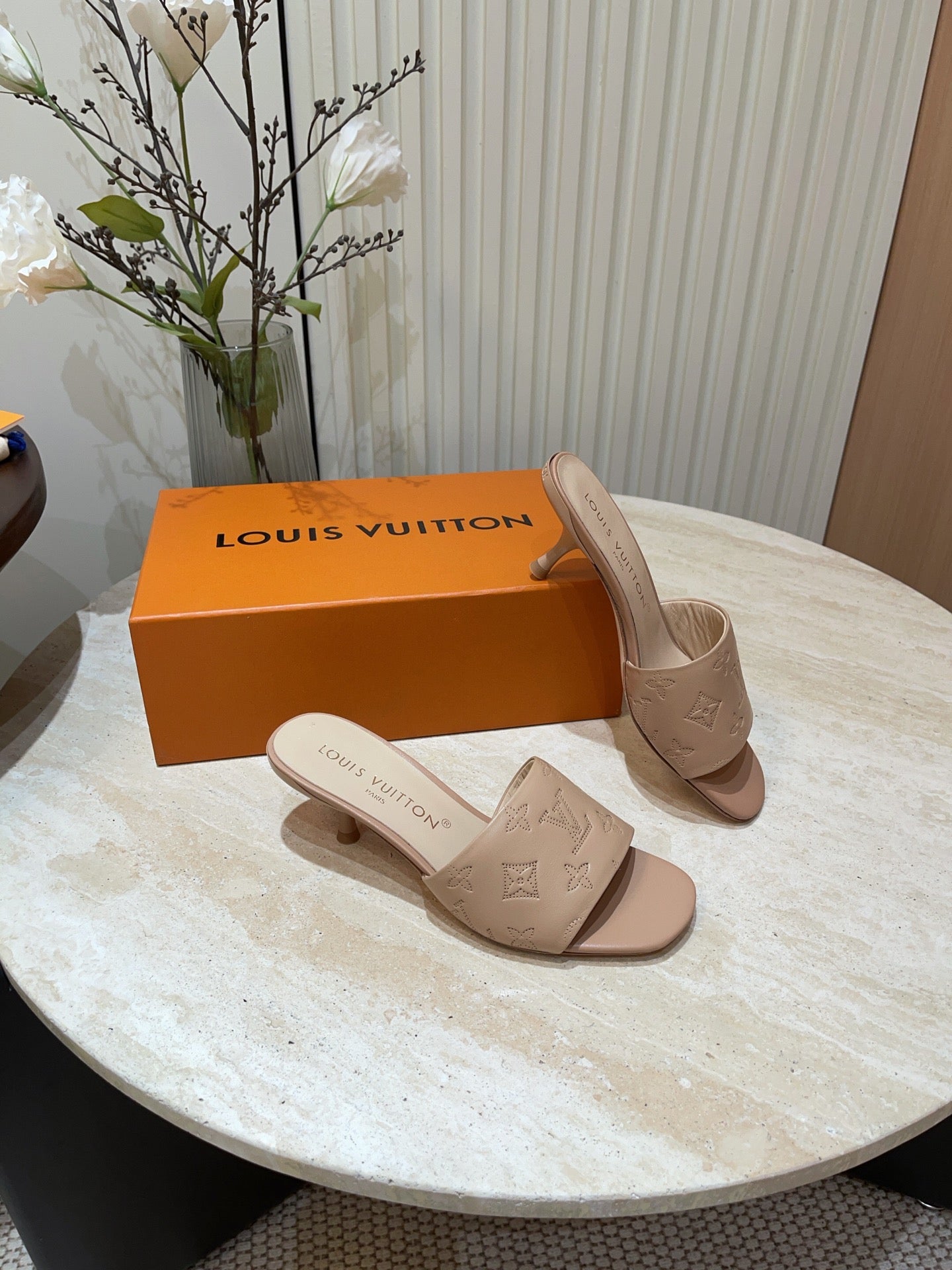LuxluxHouse Best Quality Women Shoes Louis Vuitton