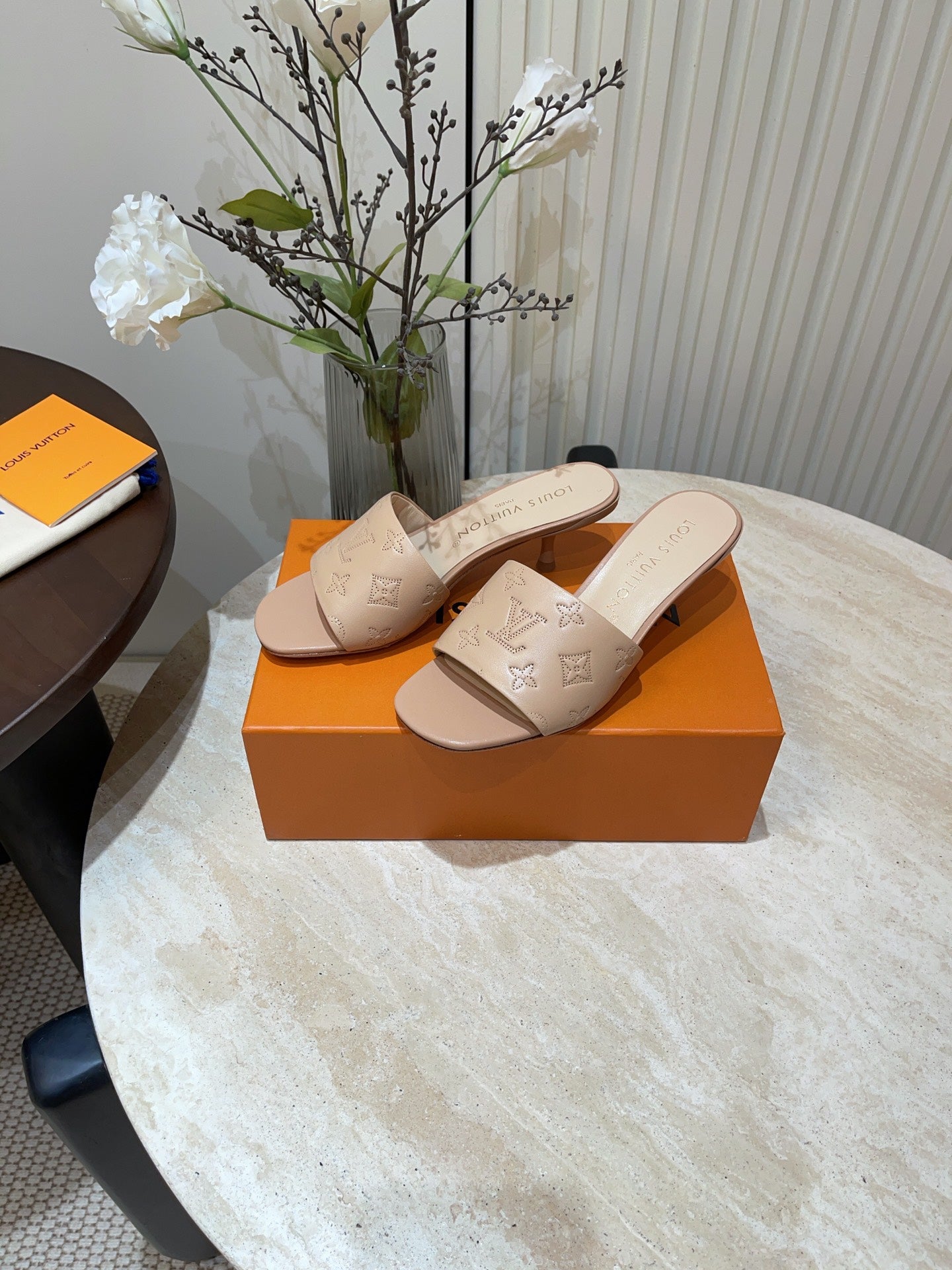LuxluxHouse Best Quality Women Shoes Louis Vuitton