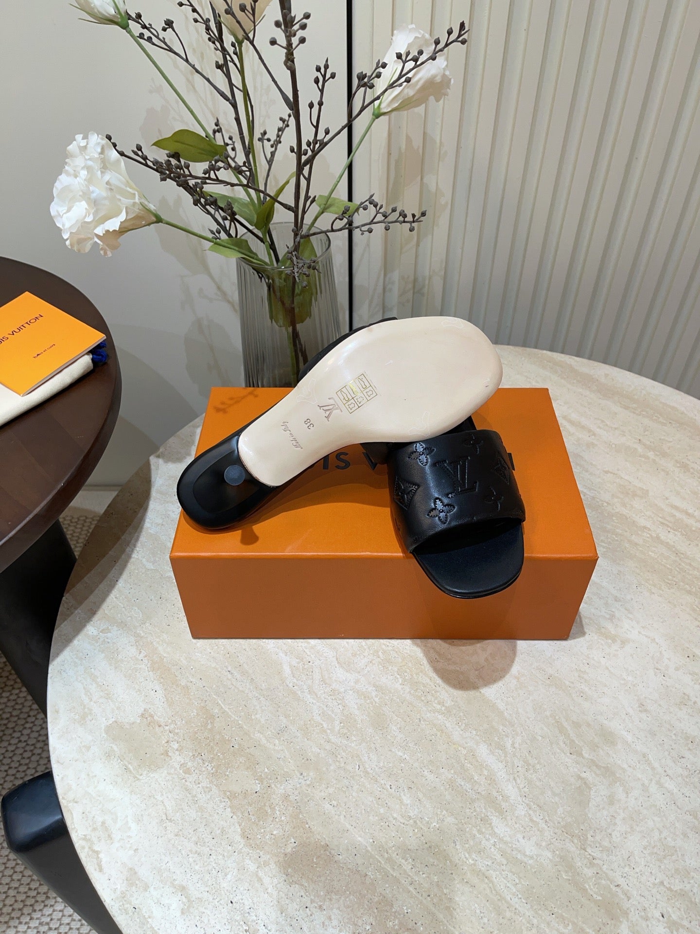 LuxluxHouse Best Quality Women Shoes Louis Vuitton