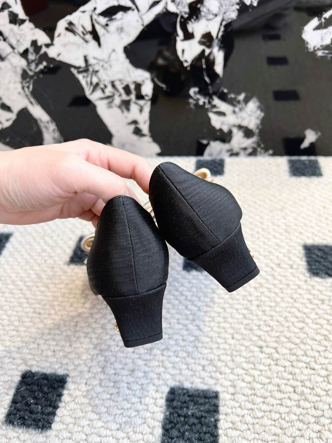 LuxluxHouse Best Quality Valentino Women Shoes