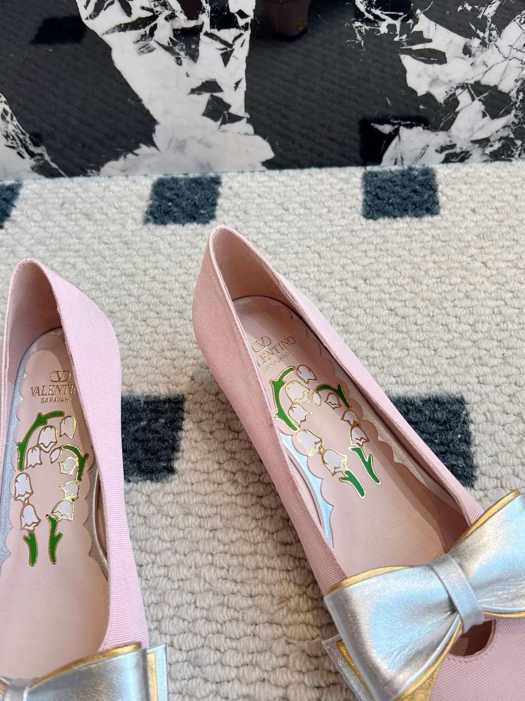 LuxluxHouse Best Quality Valentino Women Shoes