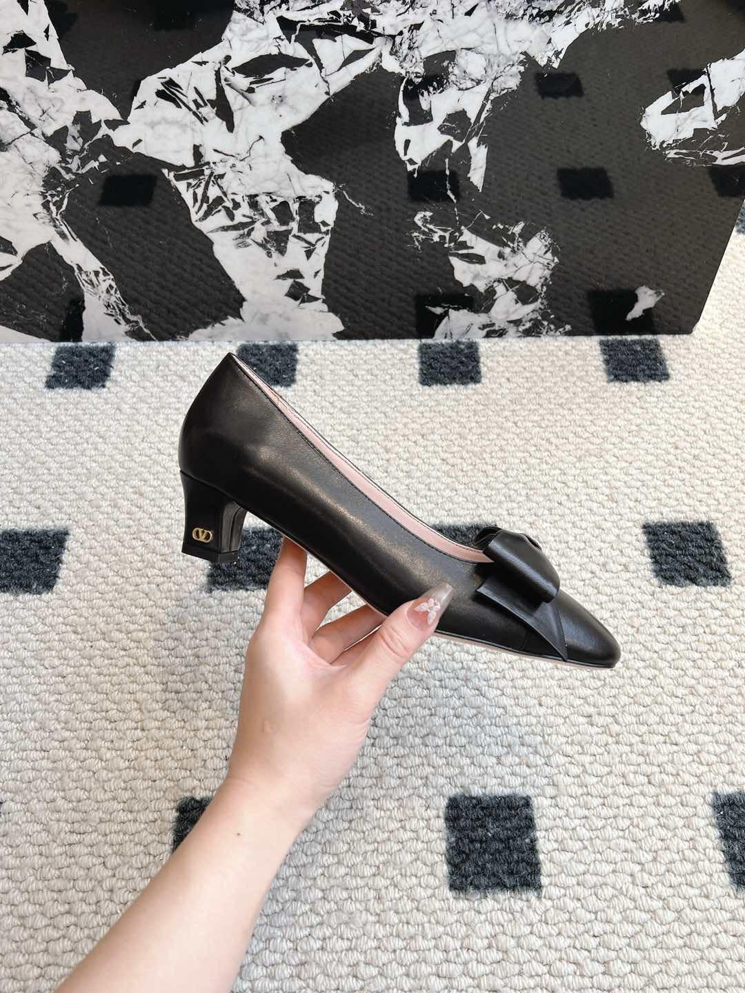 LuxluxHouse Best Quality Valentino Women Shoes
