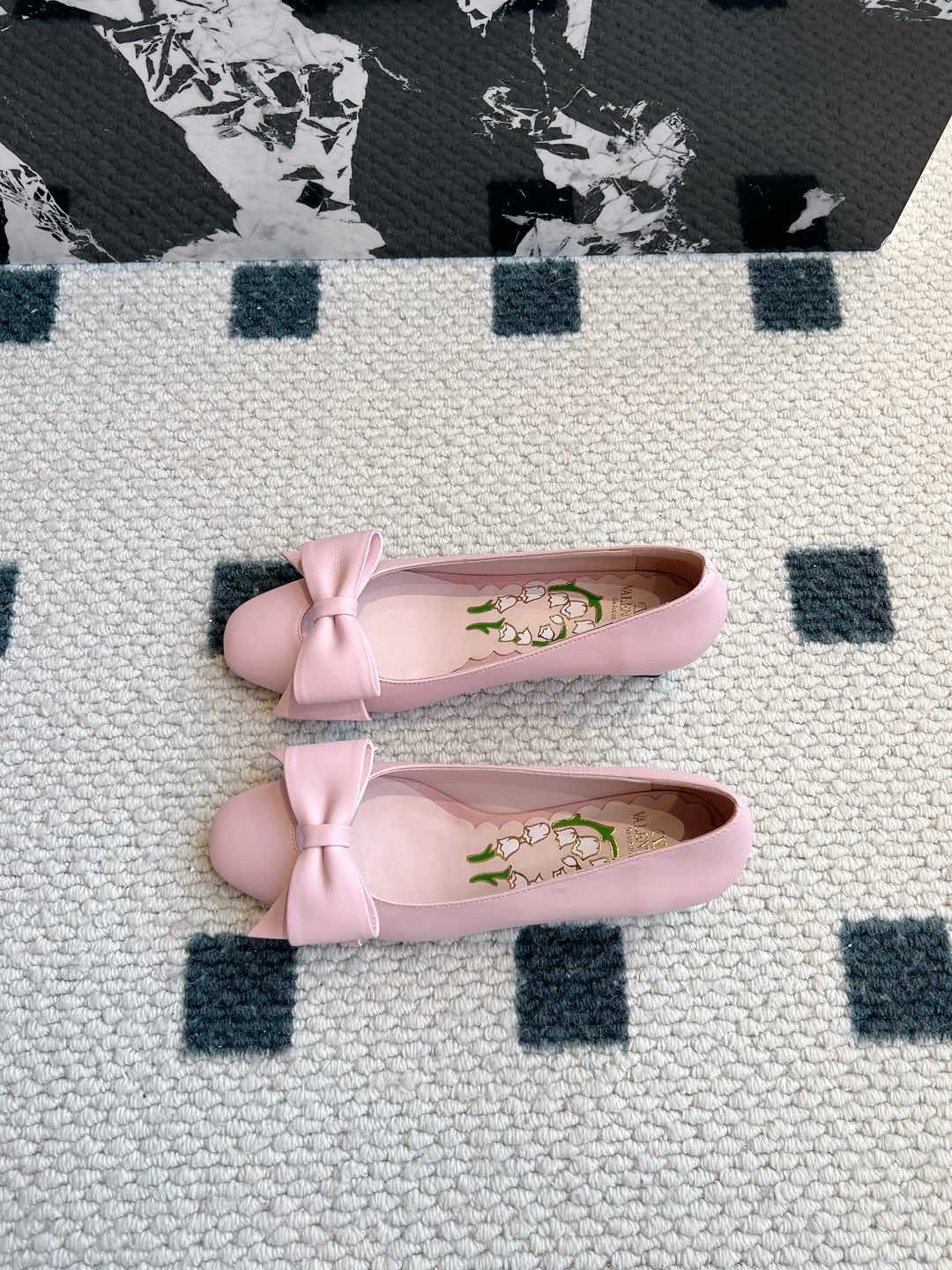 LuxluxHouse Best Quality Valentino Women Shoes