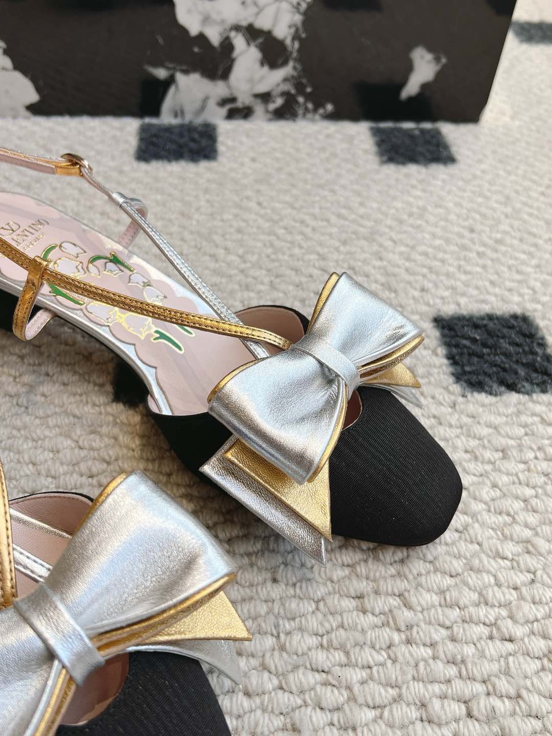 LuxluxHouse Best Quality Valentino Women Shoes