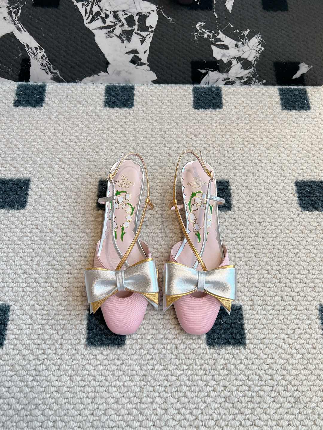 LuxluxHouse Best Quality Valentino Women Shoes
