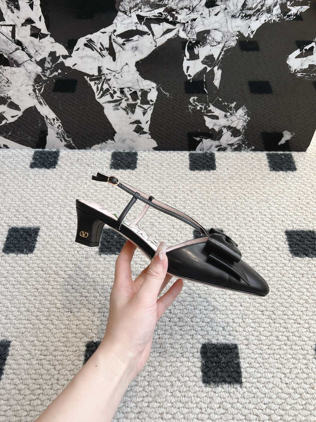 LuxluxHouse Best Quality Valentino Women Shoes