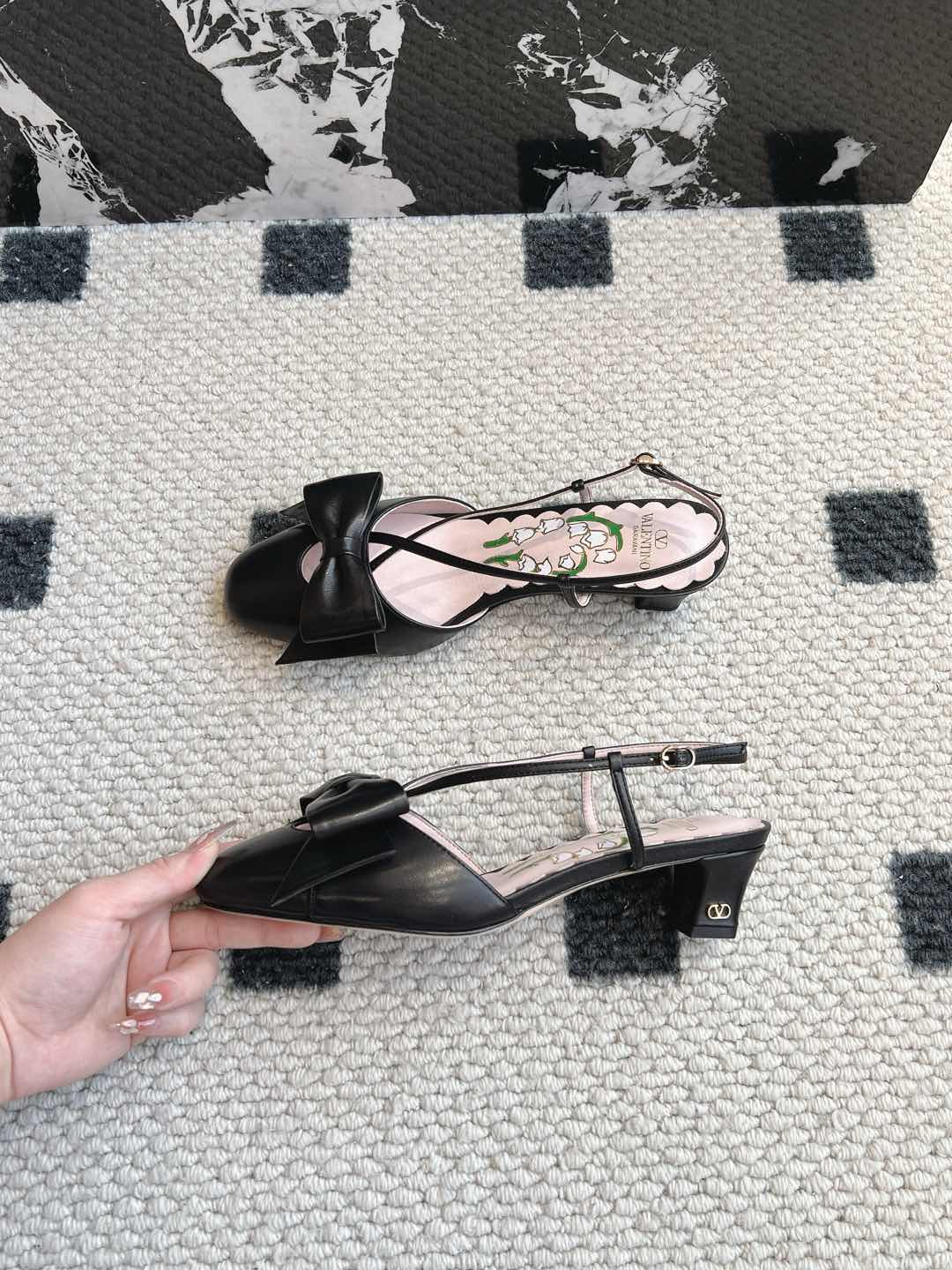 LuxluxHouse Best Quality Valentino Women Shoes