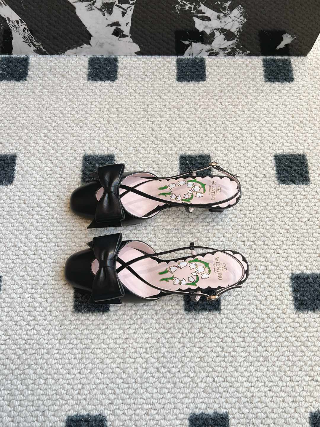LuxluxHouse Best Quality Valentino Women Shoes