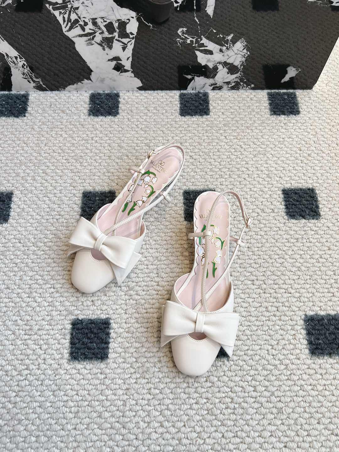 LuxluxHouse Best Quality Valentino Women Shoes