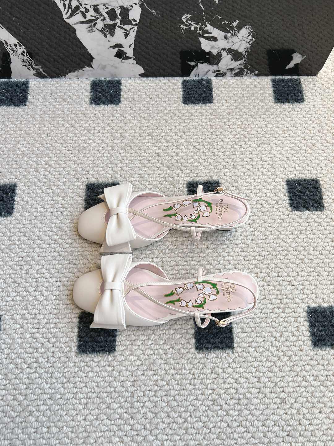 LuxluxHouse Best Quality Valentino Women Shoes