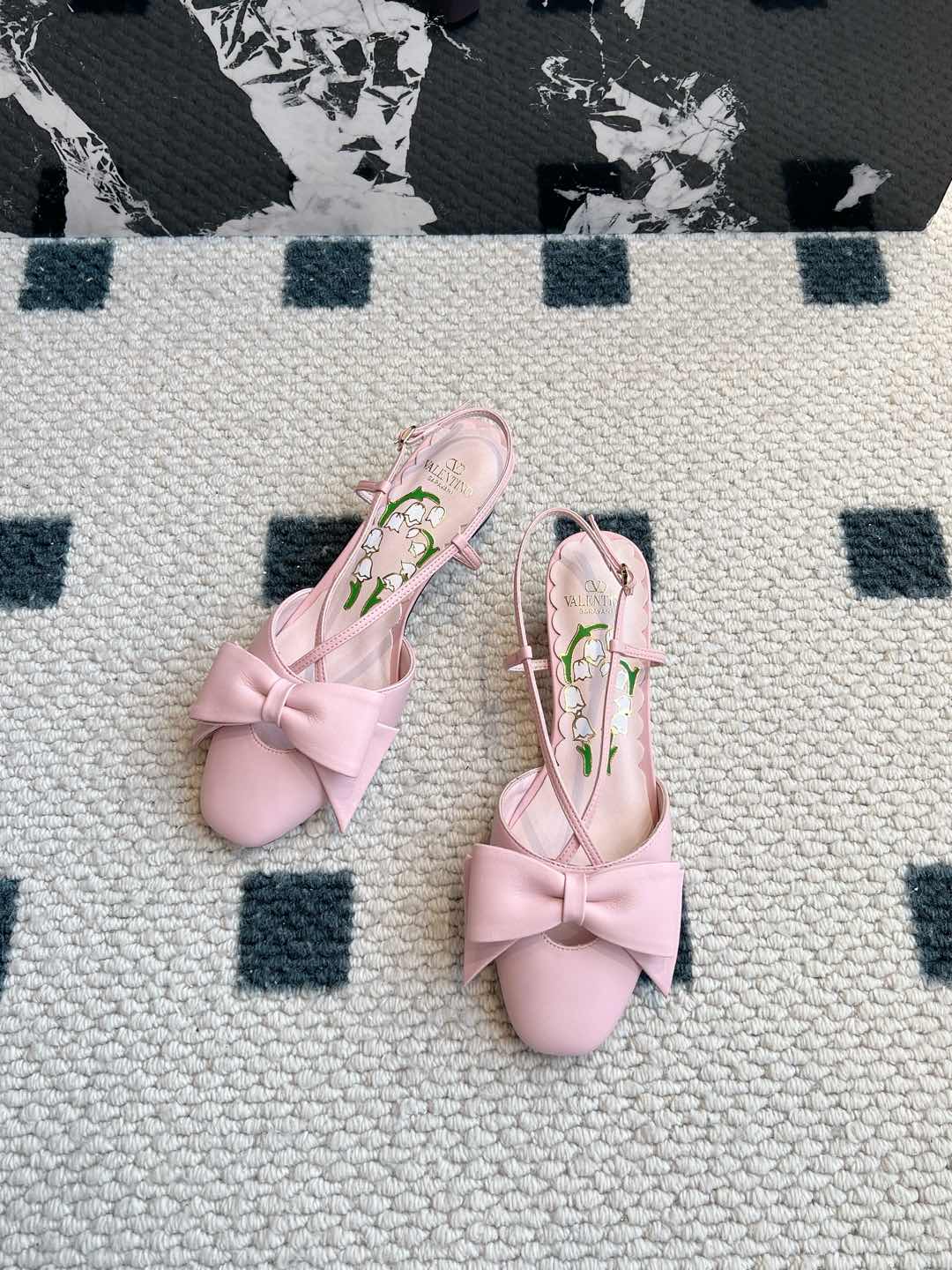 LuxluxHouse Best Quality Valentino Women Shoes