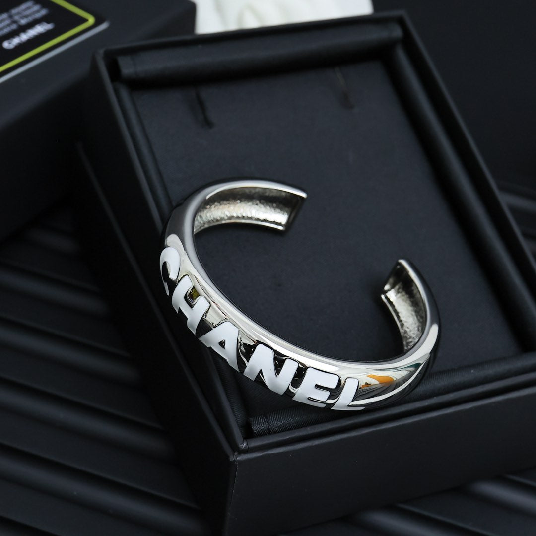 LuxluxHouse Best Quality Accessories Chanel