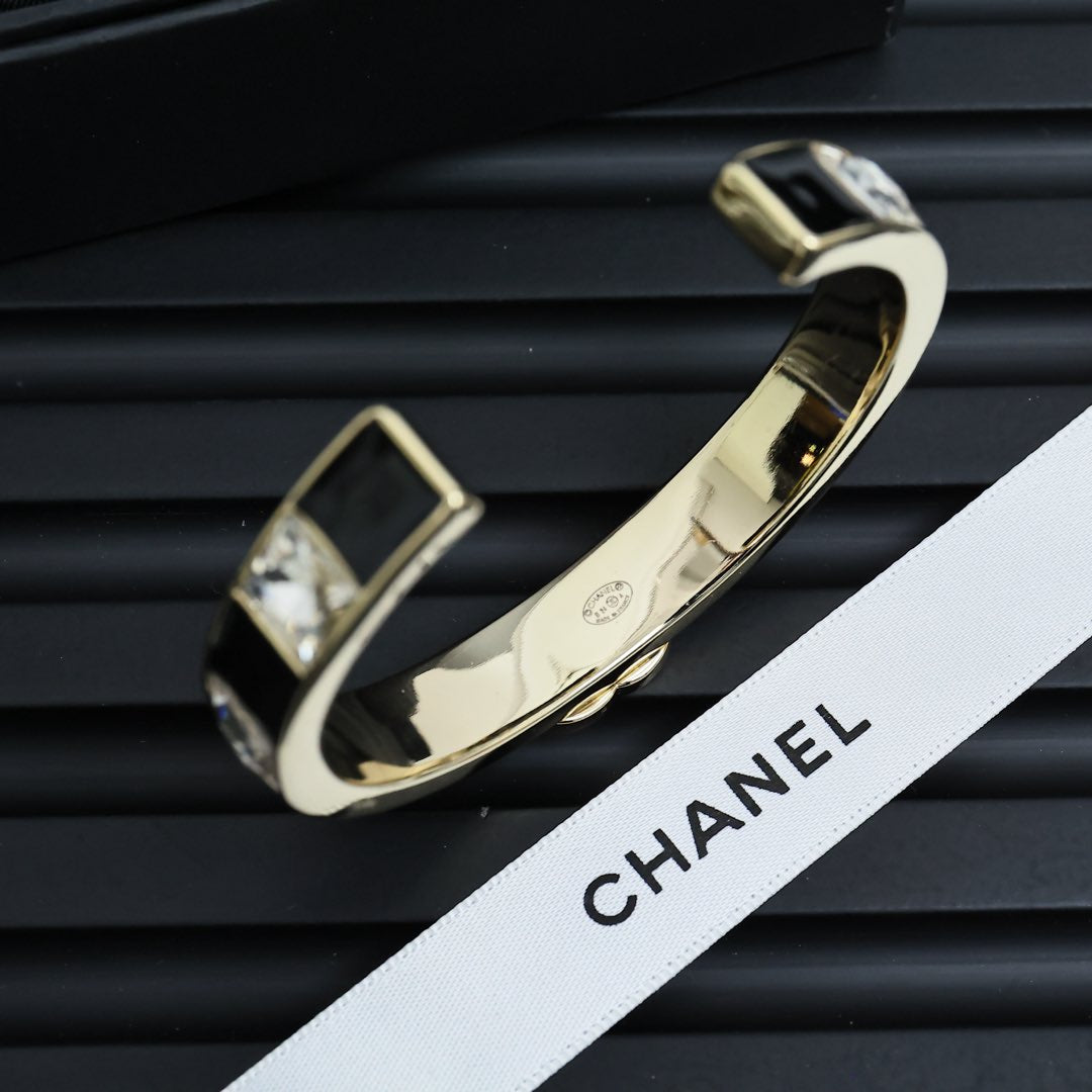 LuxluxHouse Best Quality Accessories Chanel