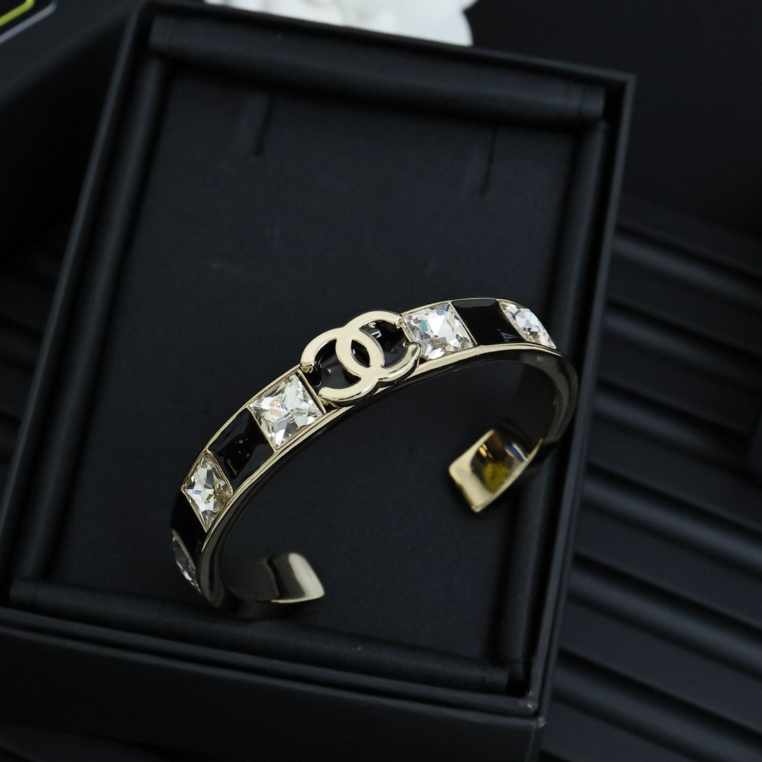 LuxluxHouse Best Quality Accessories Chanel
