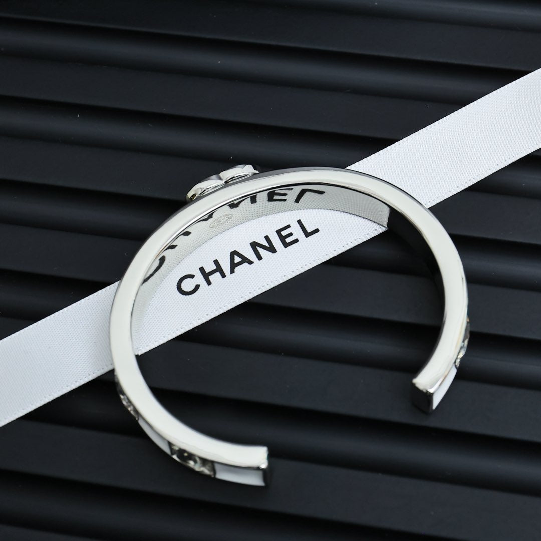 LuxluxHouse Best Quality Accessories Chanel