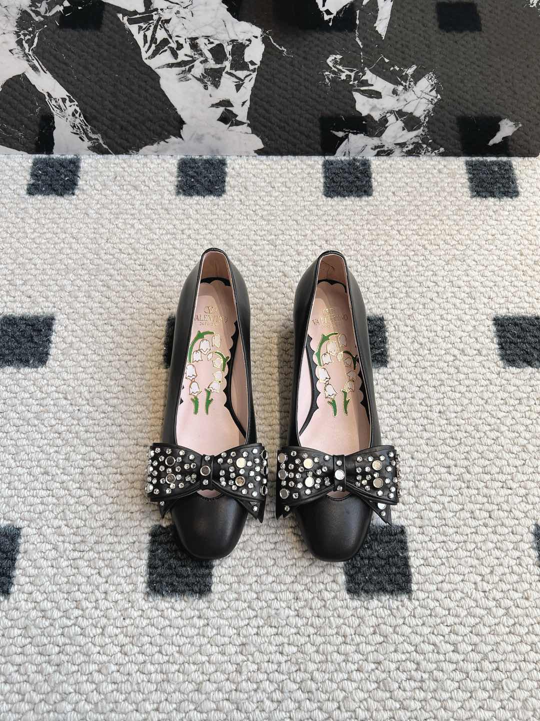LuxluxHouse Best Quality Valentino Women Shoes