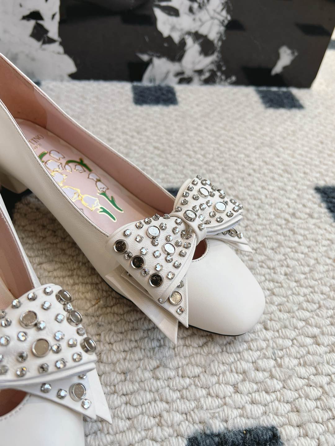 LuxluxHouse Best Quality Valentino Women Shoes